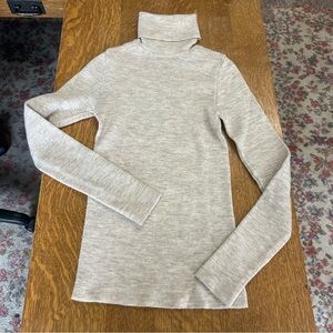 VTG BP Florence Italy Sweater Women's Small 100% Merino Wool TurtleNeck Beige
